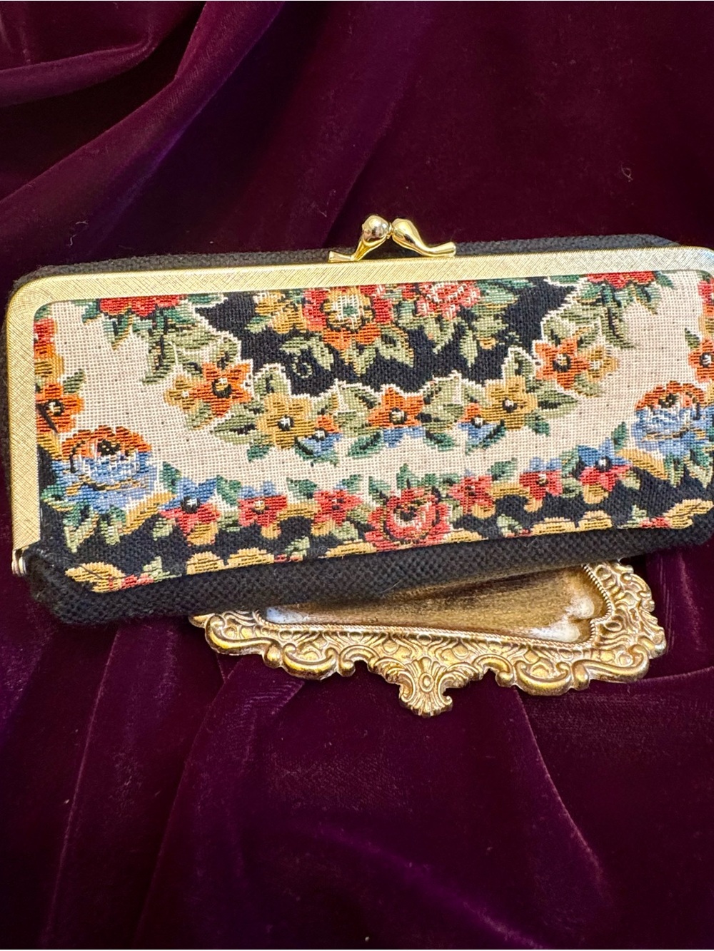 Vintage "Hand Made in Japan" Petit Needlepoint Dual Mirror Vanity Clutch